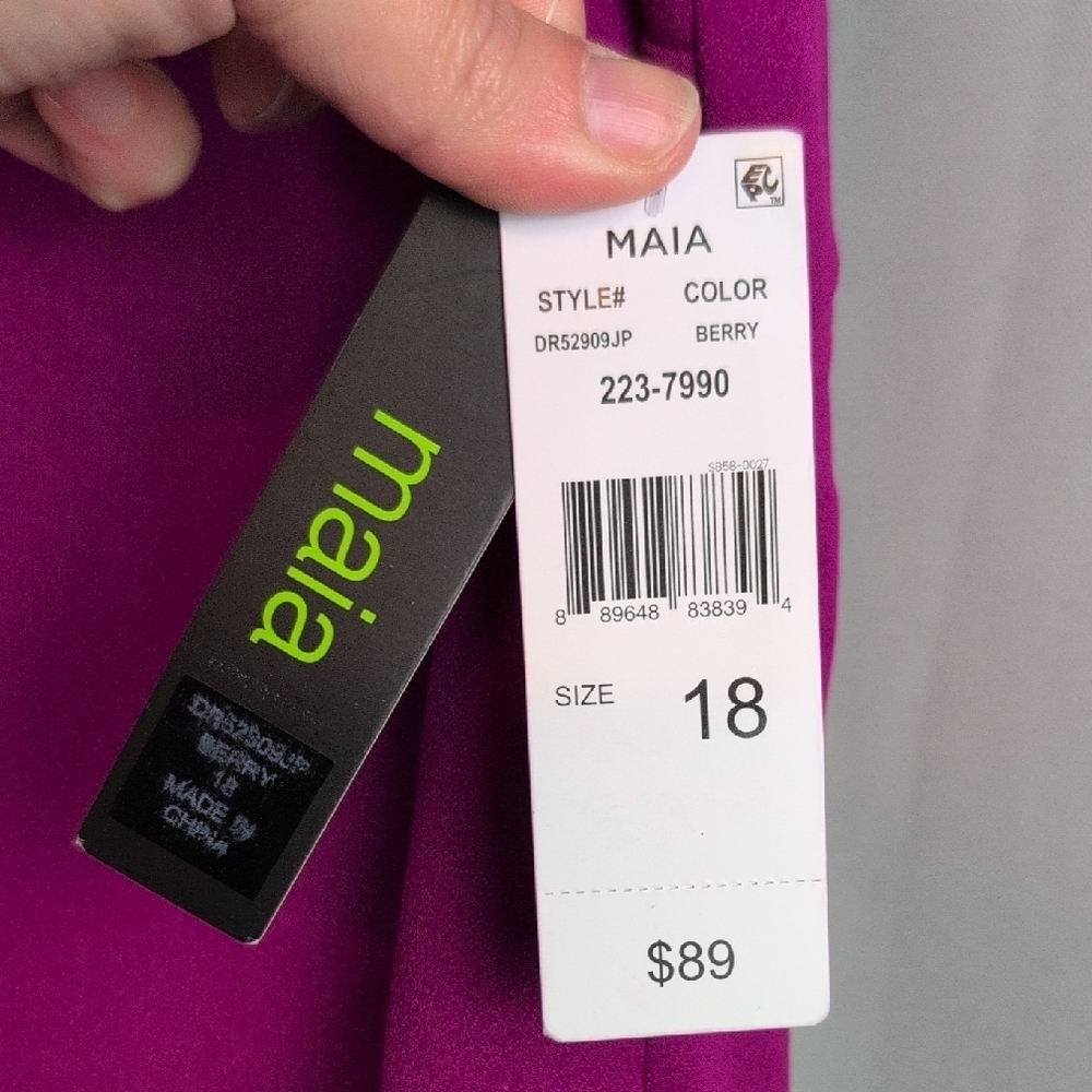 Chic Magenta Ruffle Sleeve Midi Dressโ - Picture 5 of 7